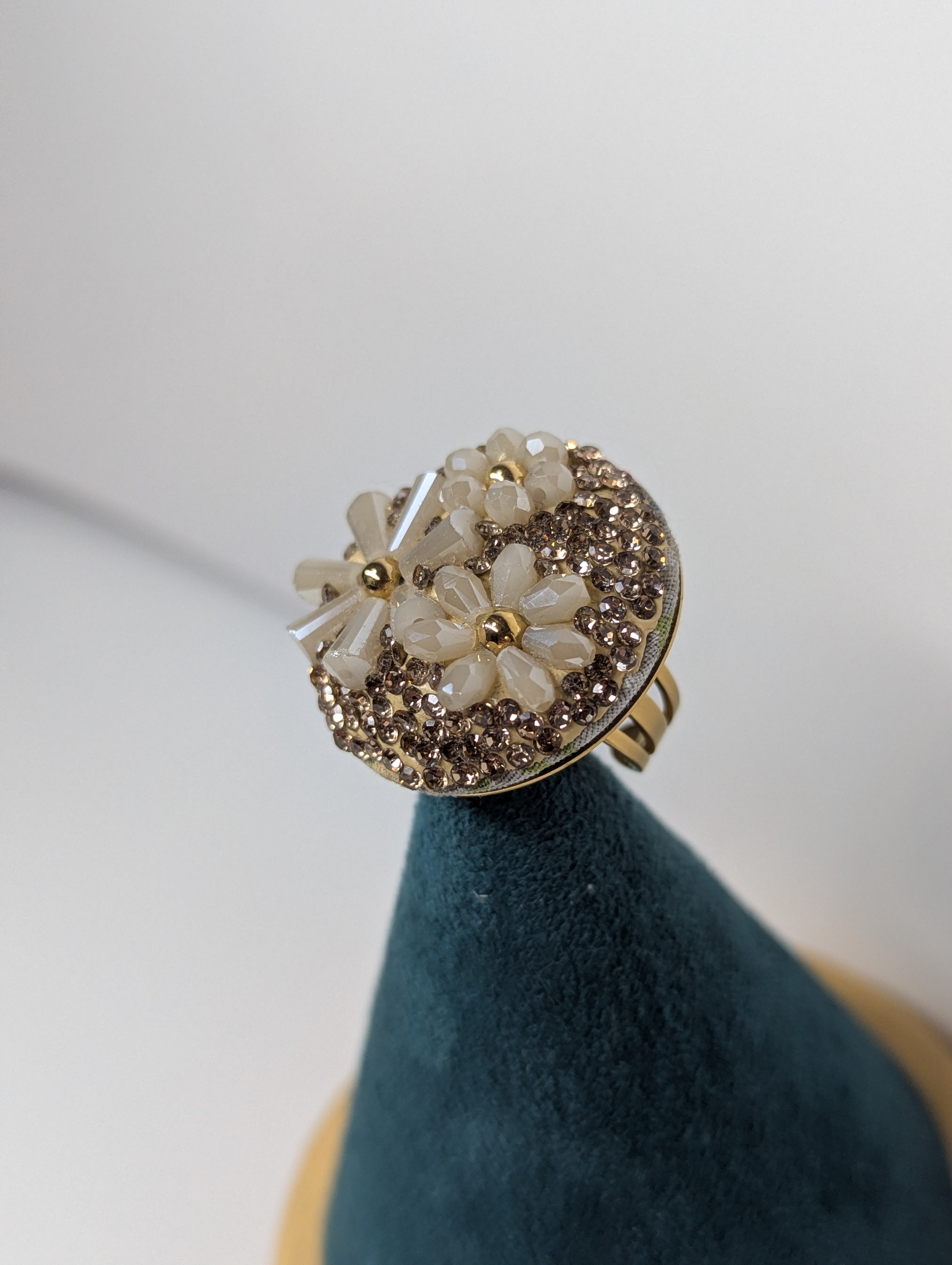 ANILLO "JARDIN DE PERLAS"