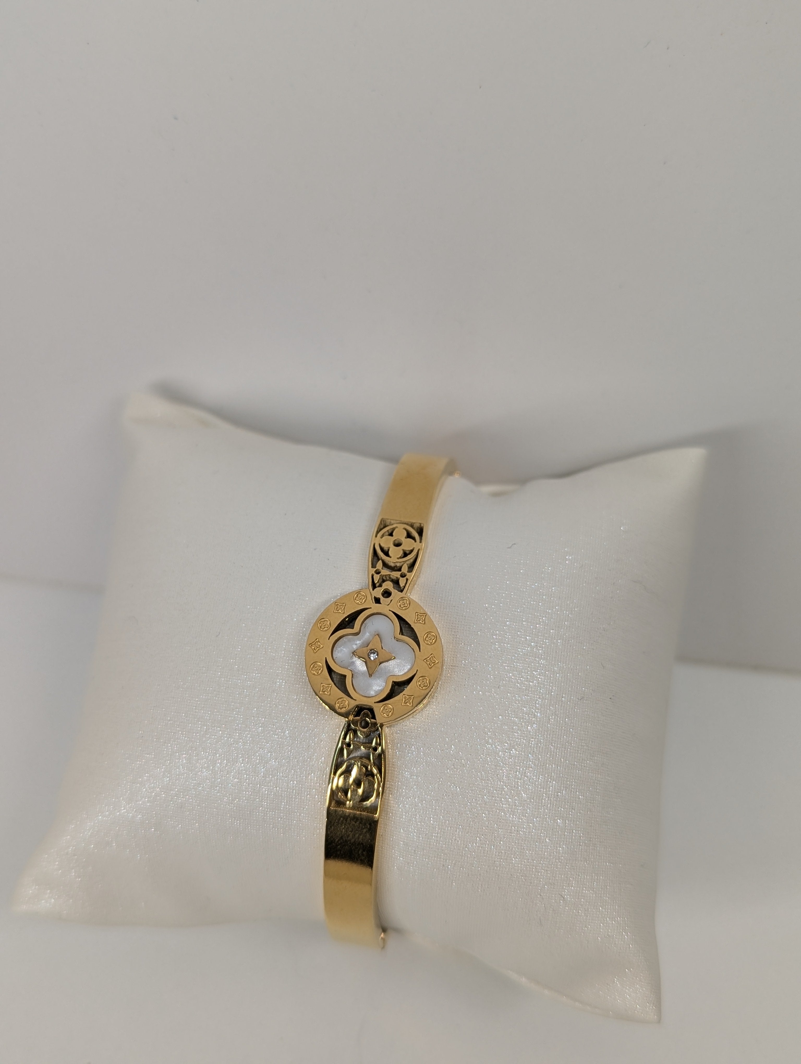 ⭐ PULSERA ESTRELLA