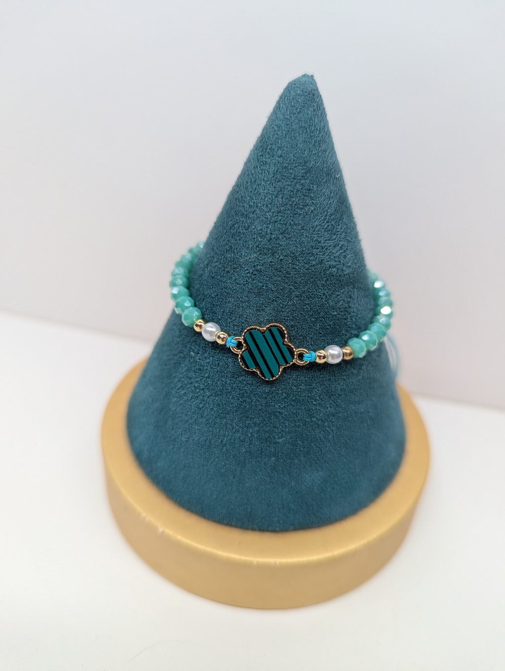 PULSERA "FLOR ROJA" CUENTAS FACETADAS. 🌺