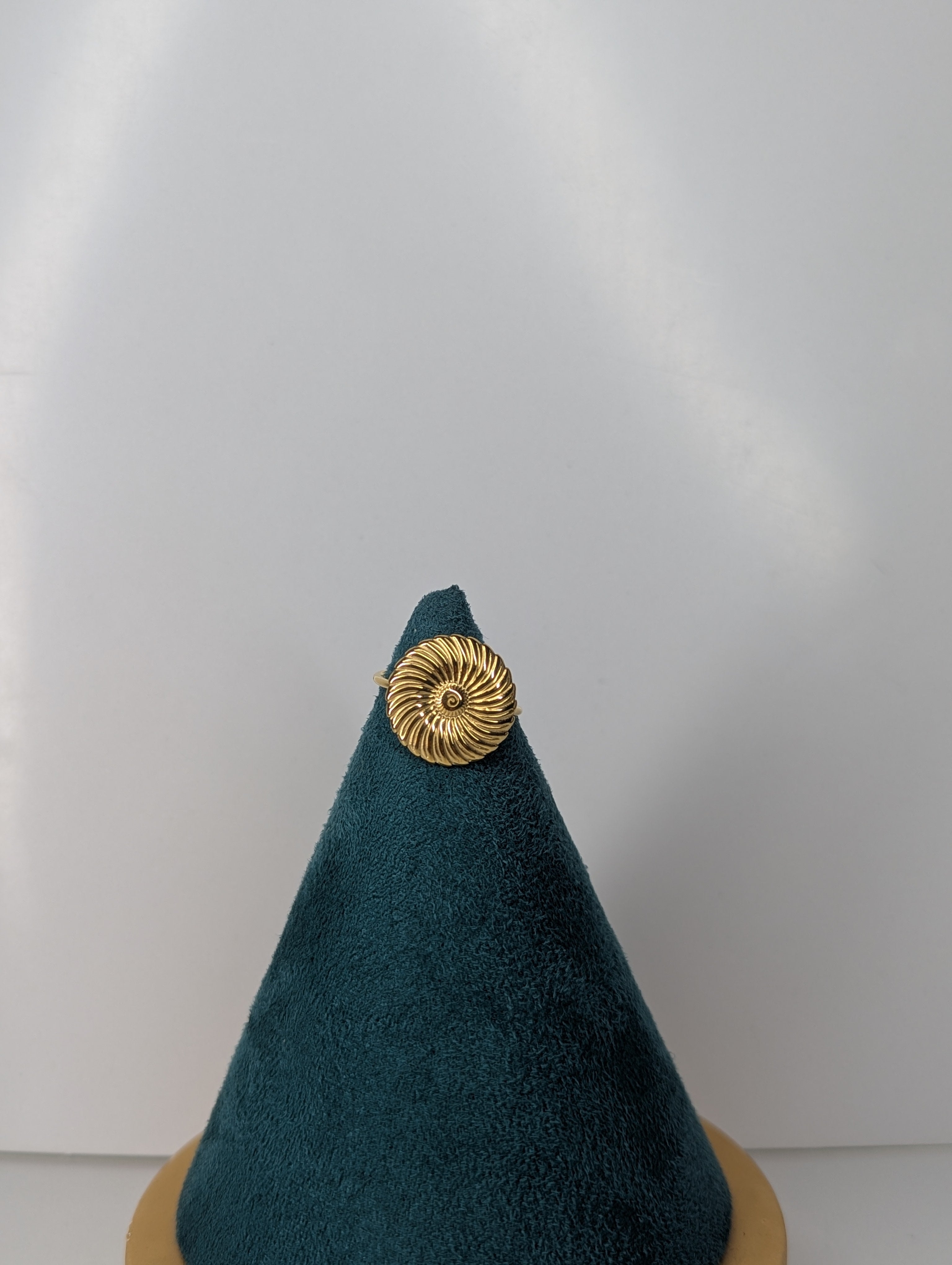 🌀 ANILLO VORTEX DORADO