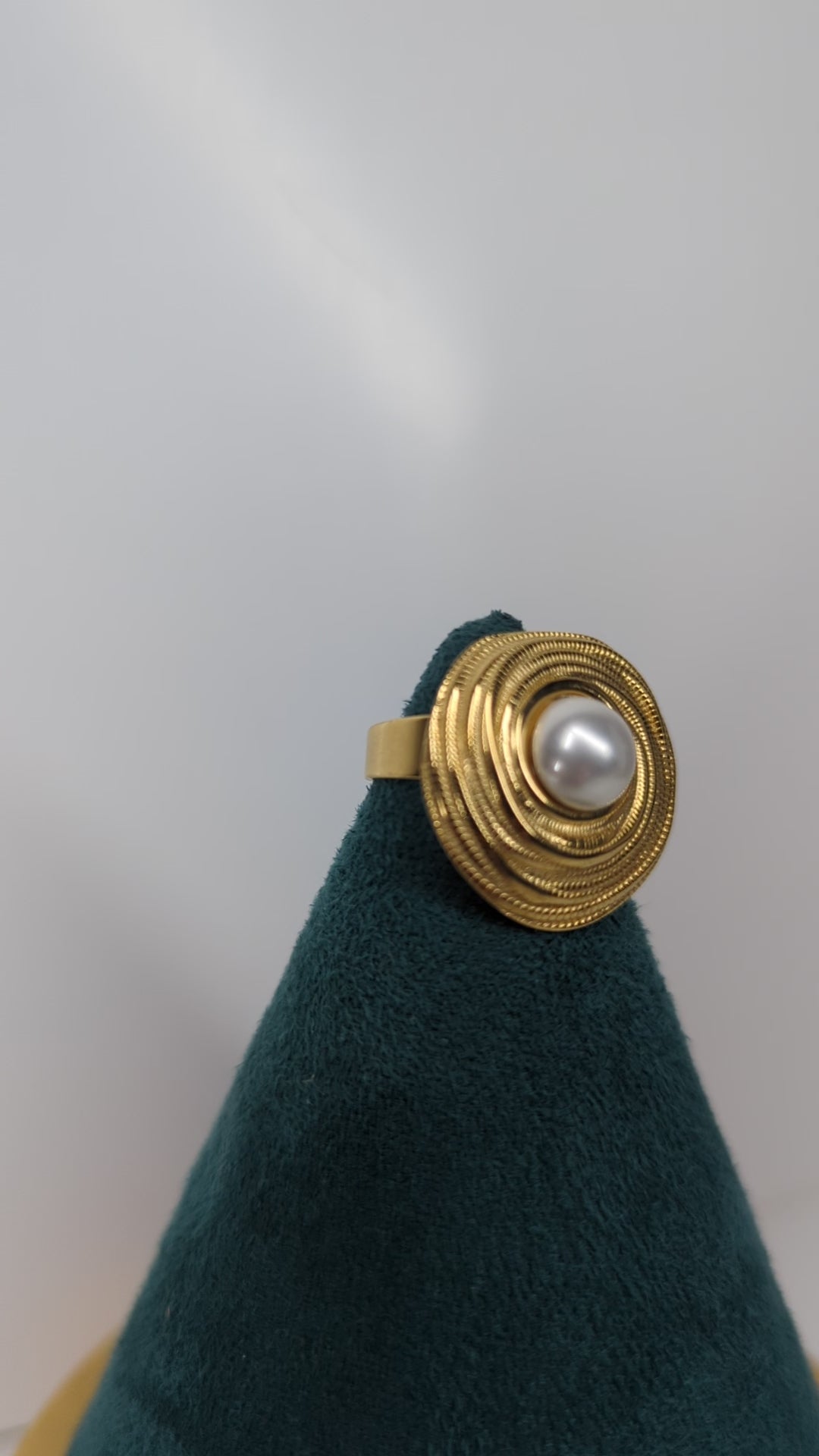 Anillo Espiral Pearl ⚪